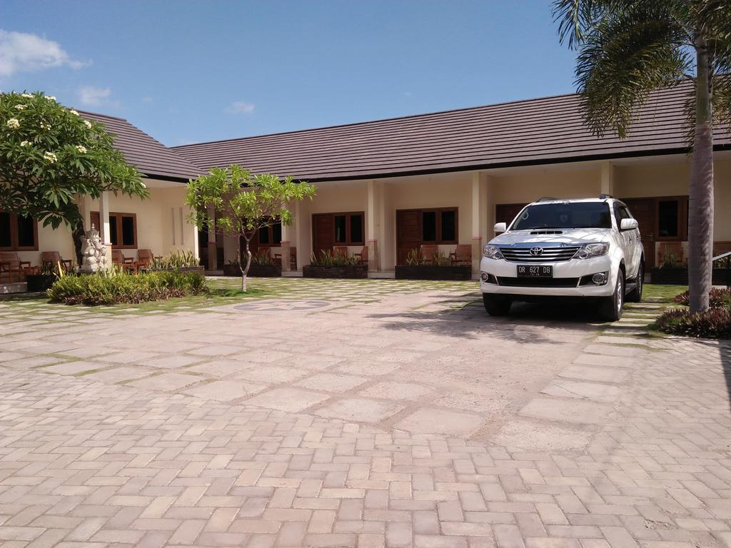Deka Homestay Mataram Exteriör bild