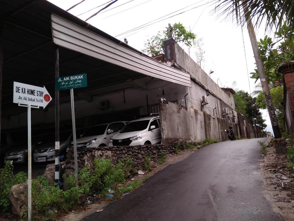 Deka Homestay Mataram Exteriör bild