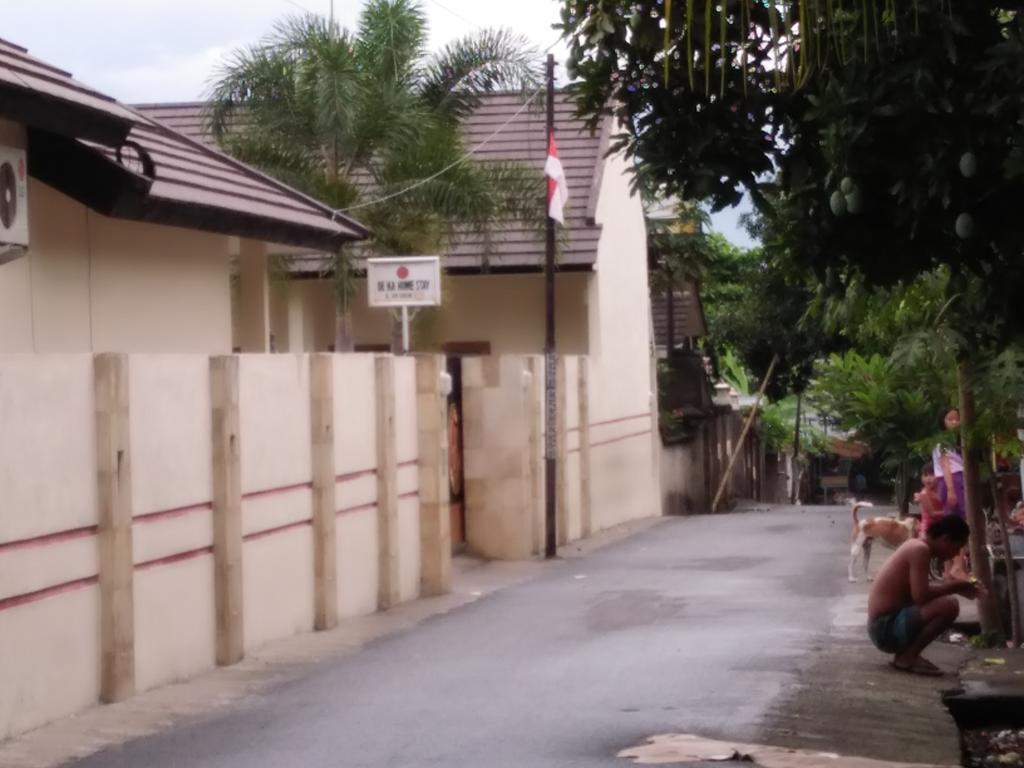 Deka Homestay Mataram Exteriör bild