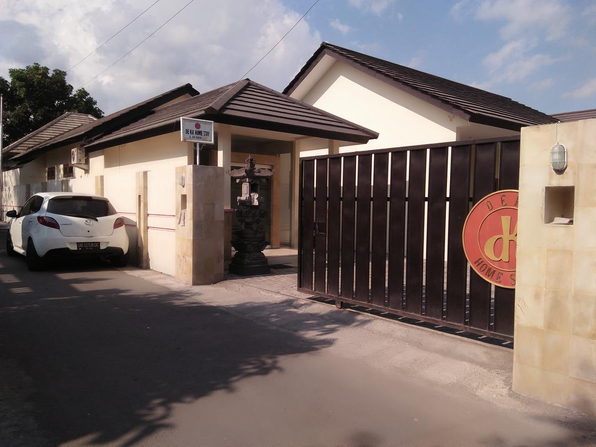 Deka Homestay Mataram Exteriör bild